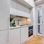 Bdc - The Platinum 2-Bdr Apt @Spanish Steps