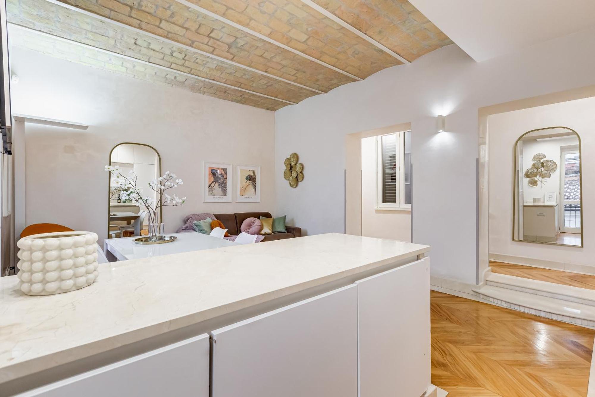 Bdc - The Platinum 2-bdr @spanish Steps Apartment Rome